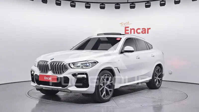 2021 BMW X6M