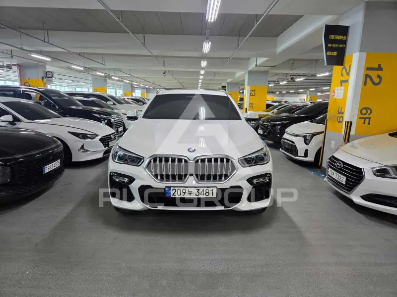 2021 BMW X6M
