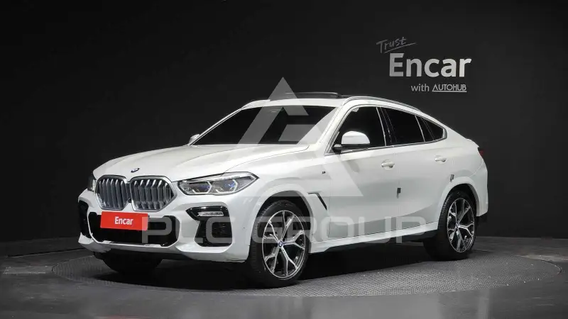 2021 BMW X6M