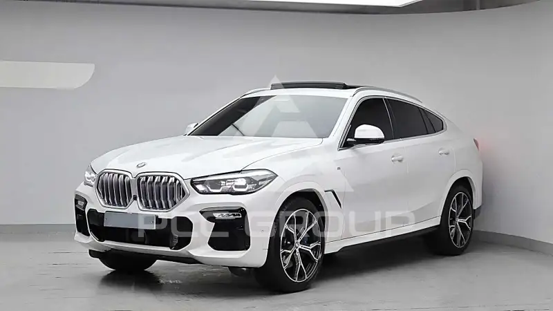 2021 BMW X6M