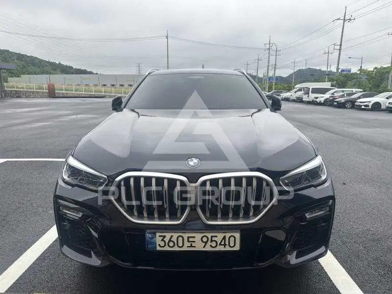 2021 BMW X6M