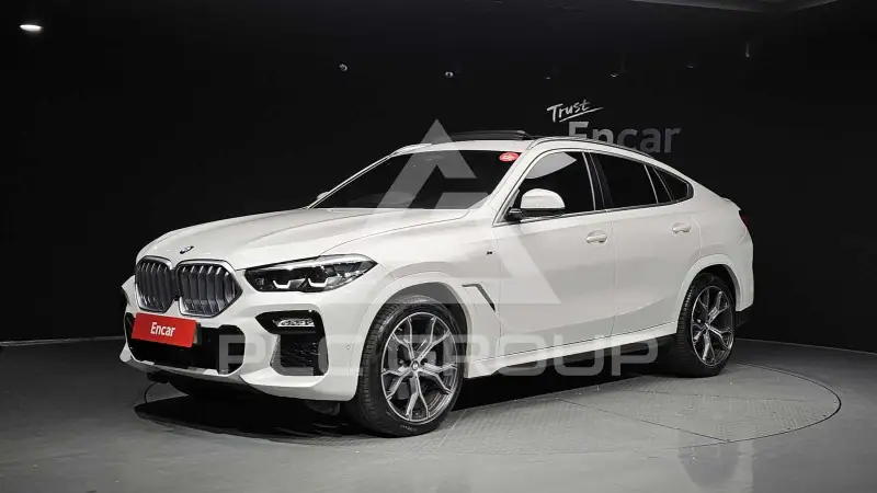 2021 BMW X6M