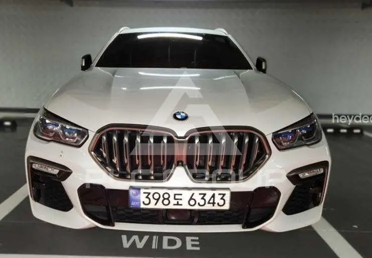 2021 BMW X6M
