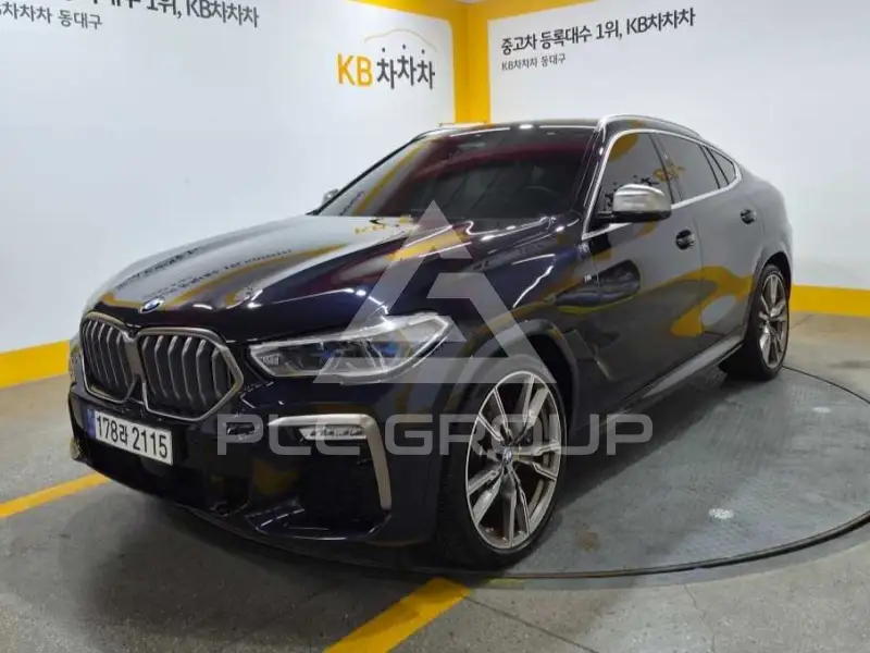 2021 BMW X6M