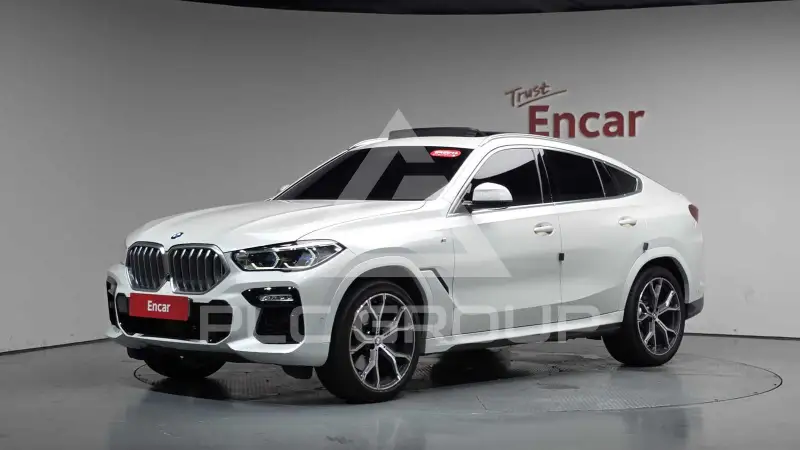 2021 BMW X6M