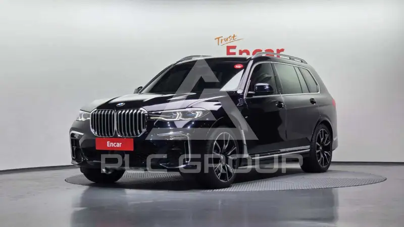 2021 BMW X7M