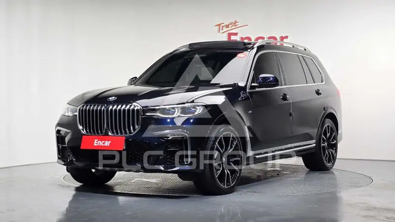 2021 BMW X7M