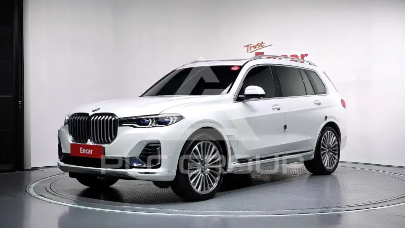 2021 BMW X7