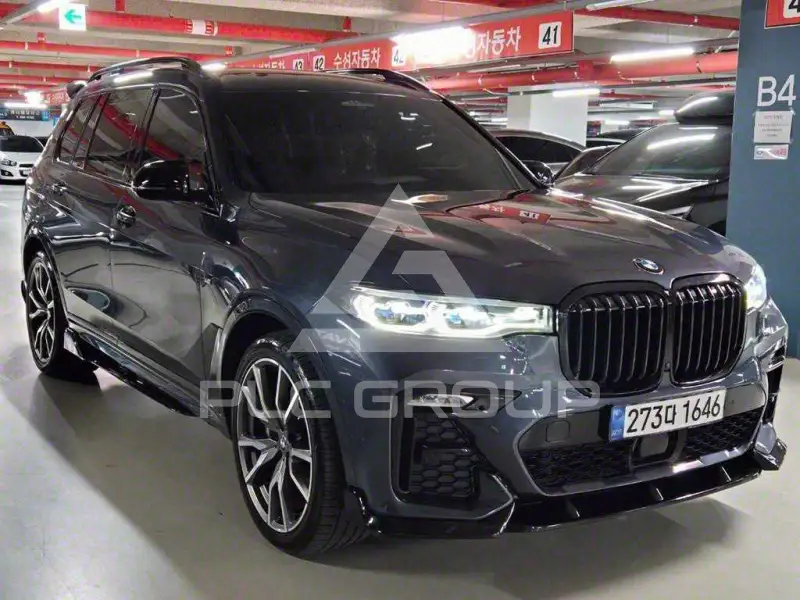 2021 BMW X7M