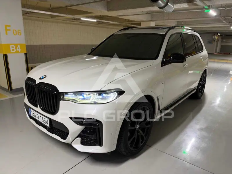 2021 BMW X7M