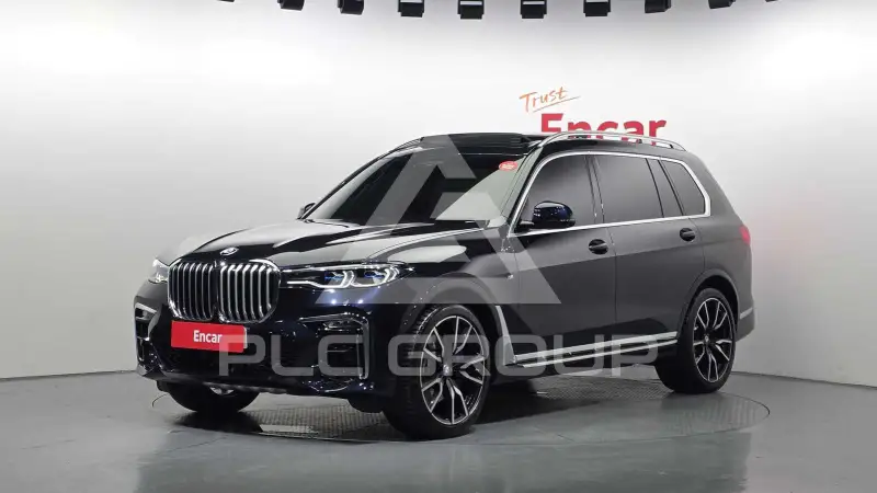 2021 BMW X7M