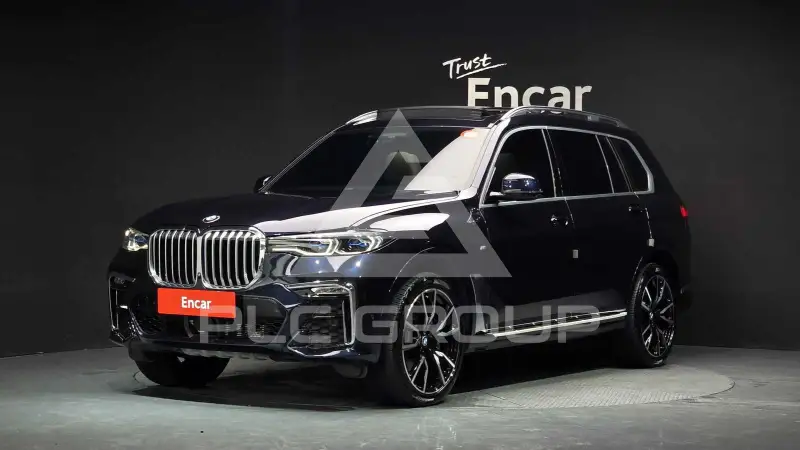 2021 BMW X7M