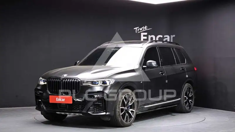 2021 BMW X7M