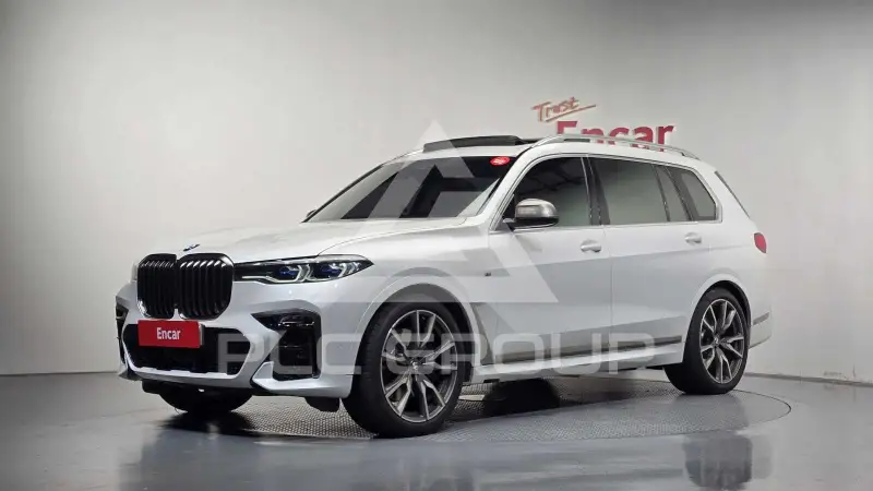 2021 BMW X7M