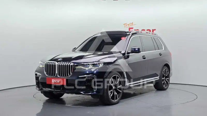 2021 BMW X7M