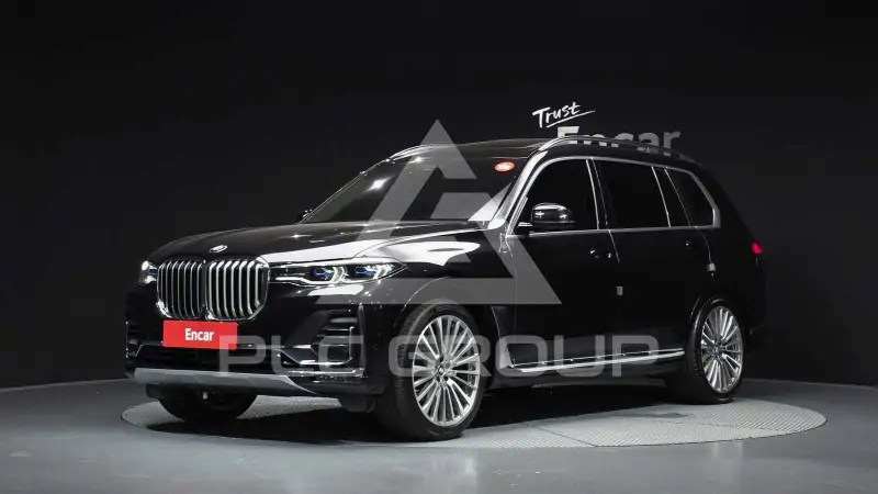 2021 BMW X7
