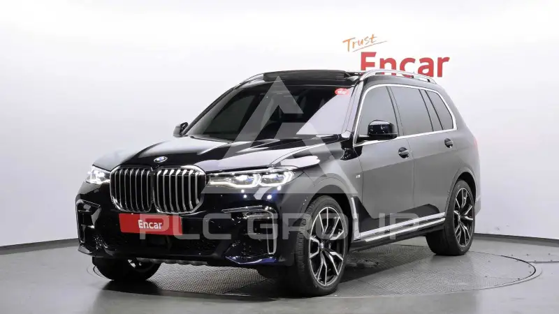 2021 BMW X7M