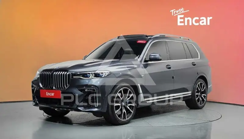 2021 BMW X7M
