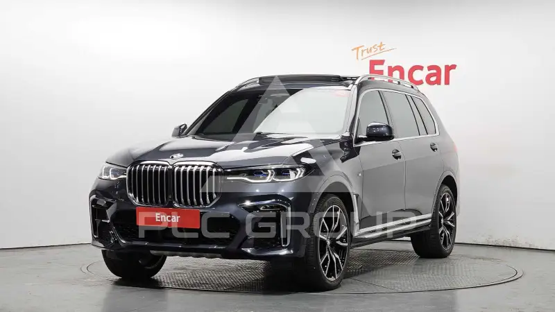 2021 BMW X7M