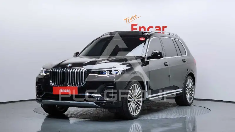 2021 BMW X7