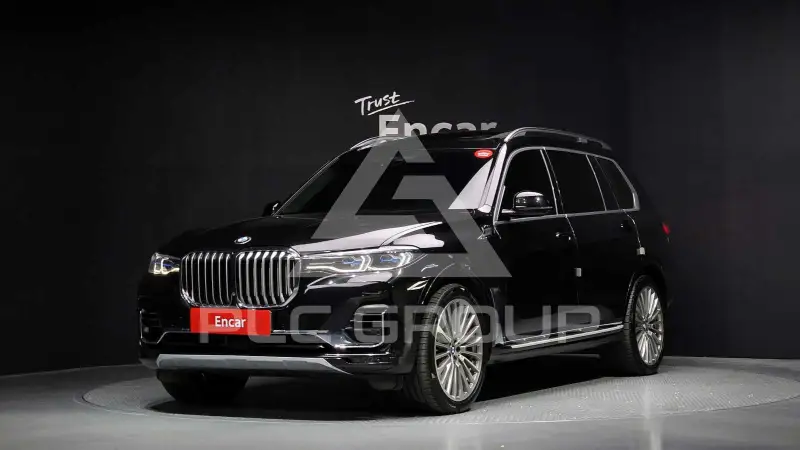 2021 BMW X7