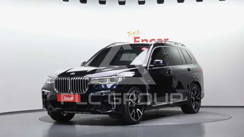 2021 BMW X7M