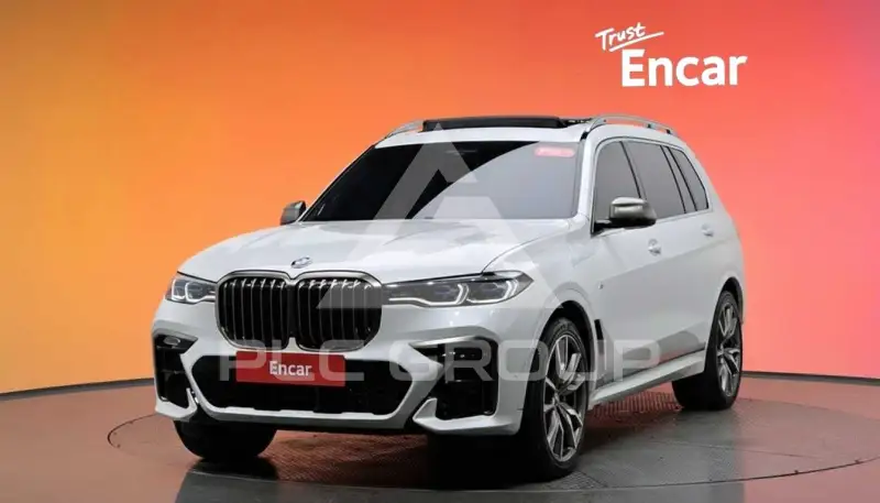 2021 BMW X7M