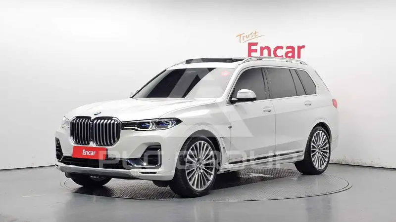 2021 BMW X7