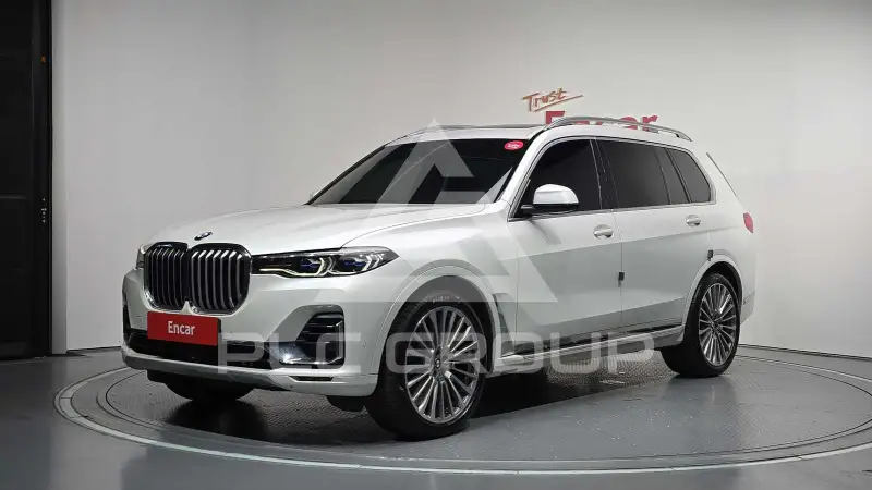 2021 BMW X7