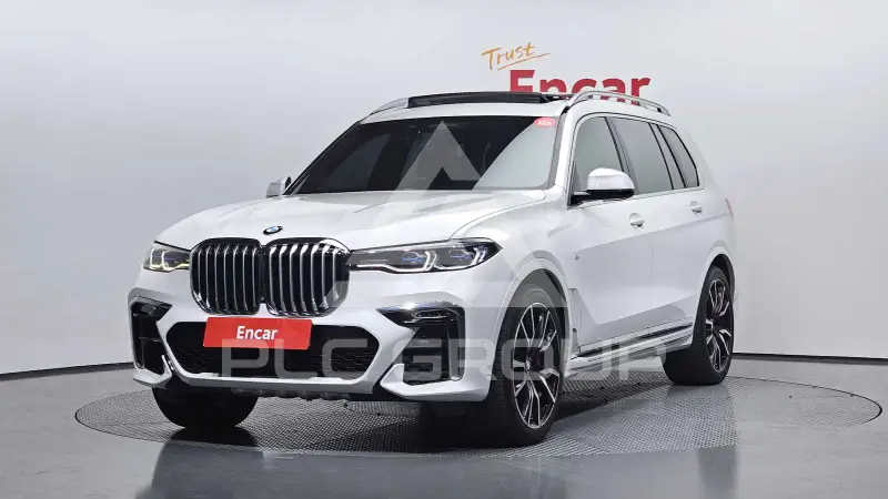 2021 BMW X7M