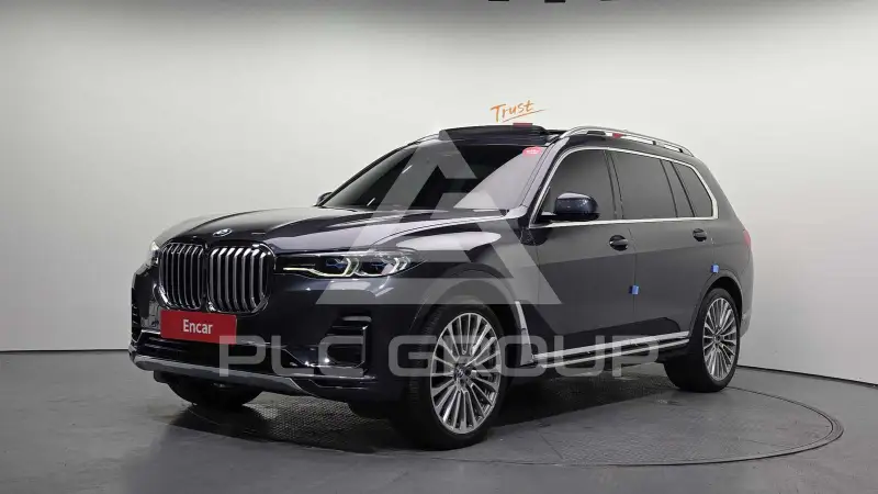 2021 BMW X7