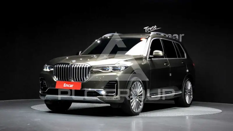 2021 BMW X7