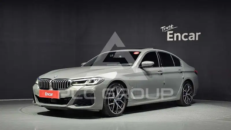 2021 BMW 530M