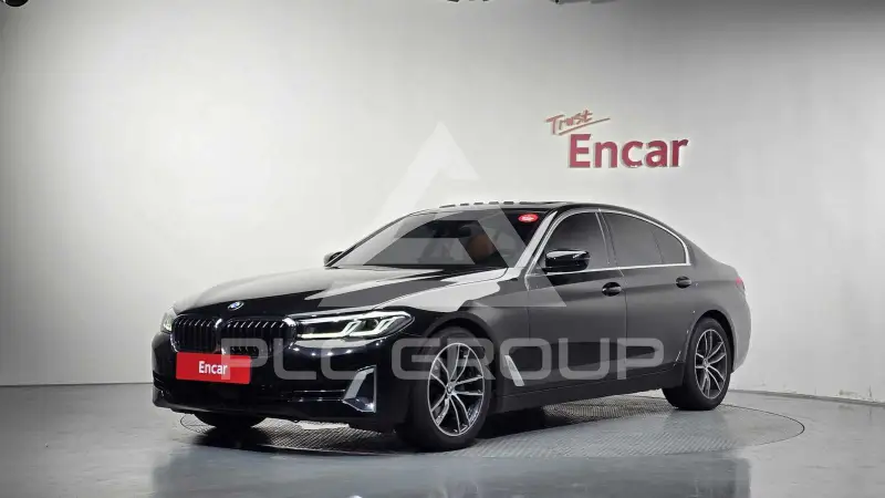 2021 BMW 520
