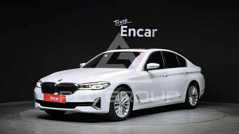 2021 BMW 530