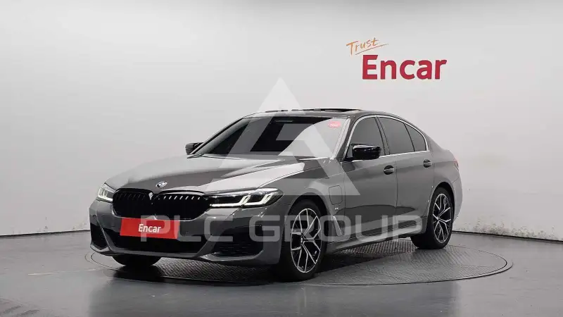 2021 BMW 530M