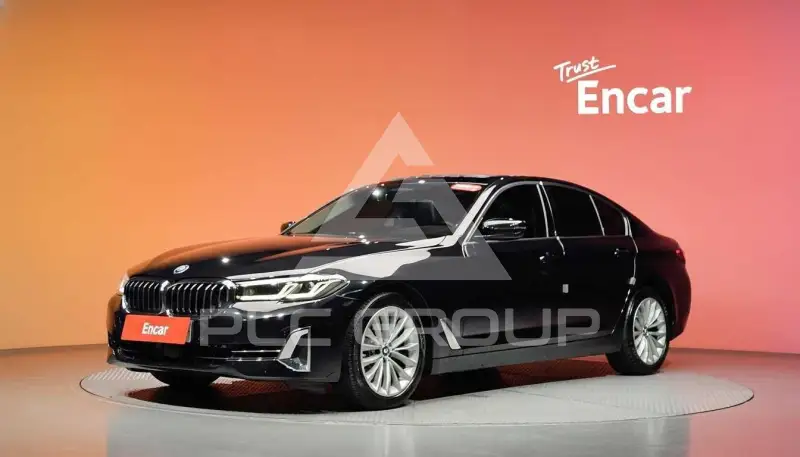 2021 BMW 520
