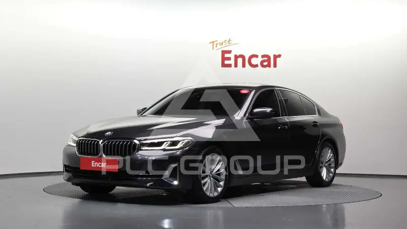 2021 BMW 523