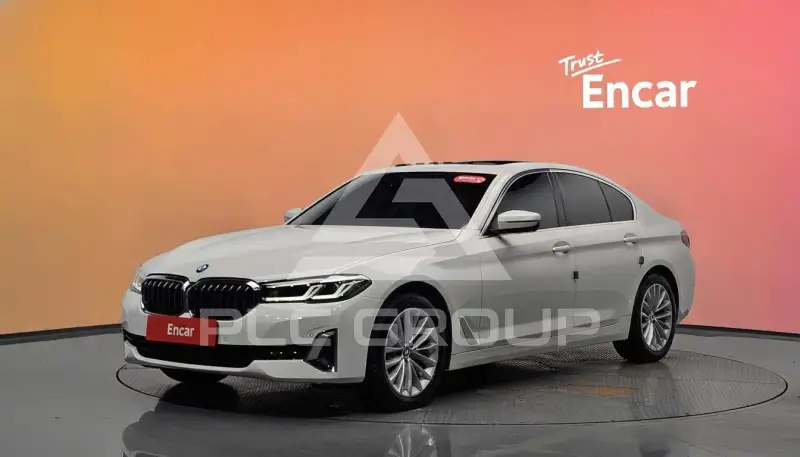 2021 BMW 530