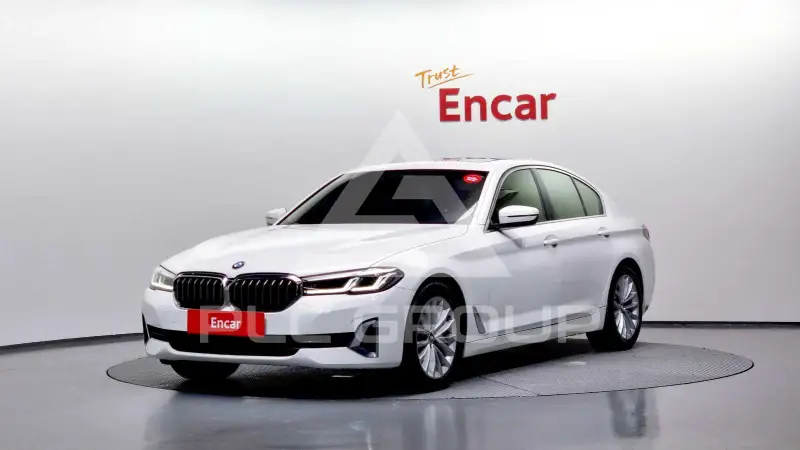 2021 BMW 530
