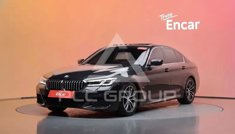 2021 BMW 520M
