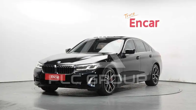 2021 BMW 520