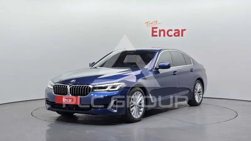 2021 BMW 523