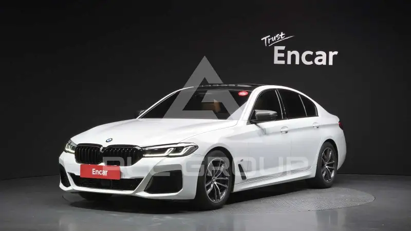 2021 BMW 520M
