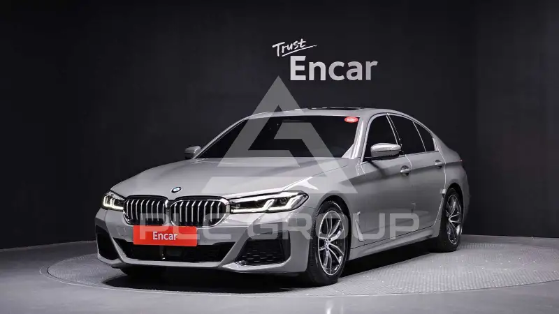 2021 BMW 520M