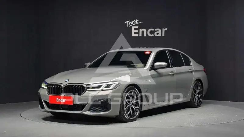 2021 BMW 530M