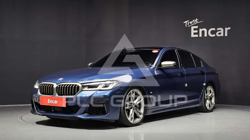 2021 BMW 550M