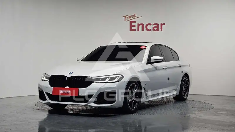 2021 BMW 520M