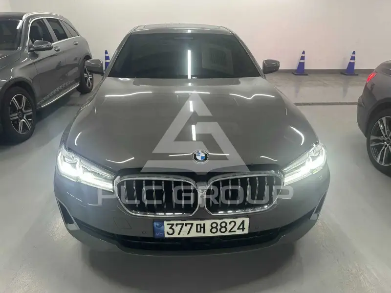 2021 BMW 535