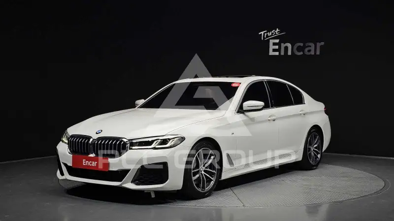 2021 BMW 520M